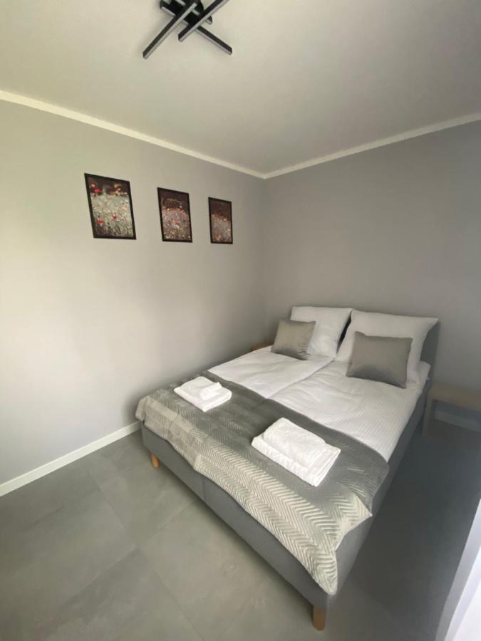 Energylandia Zator Noclegi Apartament Pokoje Do Wynajecia Polanka Wielka Exterior foto